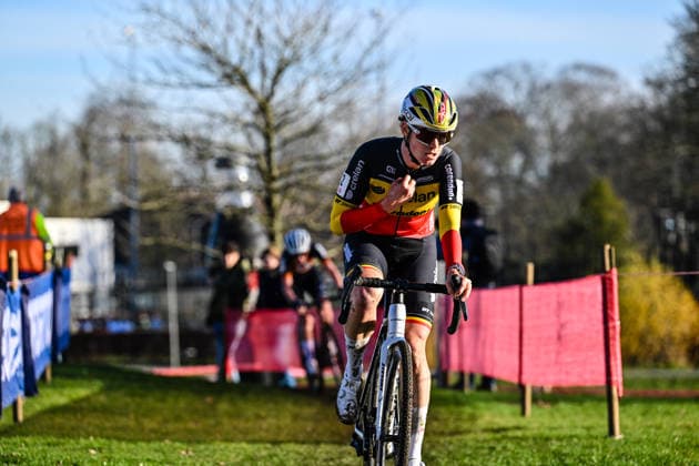 Women SUYS Leiecross Kortrijk Belgian national champion Marion Norbert Riberolle from team Crelan-Corendon participates in the women s elite race of the SUYS Leiecross Kortrijk, stage 4 of 7 in the Exact Cross competition, in Kortrijk, Belgium, on December 13, 2025. Kortrijk Belgium  Copyright: xGautierxDemouveauxx originalFilename:demouveaux-notitle251213_np8c6.jpg