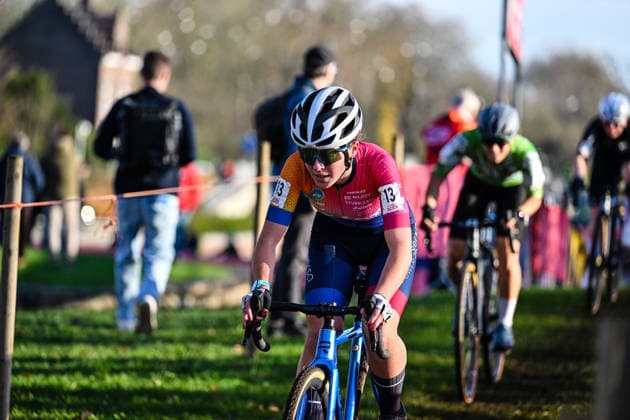 Women SUYS Leiecross Kortrijk British rider Ellie Mitchinson from team Exact Power - Versa Energy participates in the women s elite race of the SUYS Leiecross Kortrijk, stage 4 of 7 of the Exact Cross competition, in Kortrijk, Belgium, on December 13, 2025. Kortrijk Belgium  Copyright: xGautierxDemouveauxx originalFilename:demouveaux-notitle251213_npCdD.jpg
