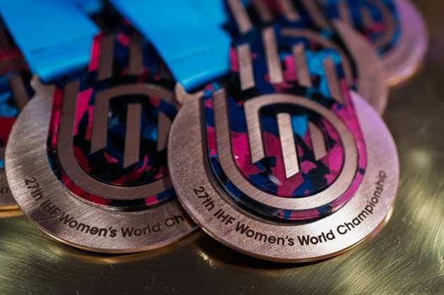 Handball, Womens World Championship, The World Championship medals on the day of the final