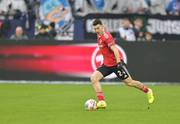 14 12 2025 Soccer season 2025 2026 2 Soccer Bundesliga 16 Matchday FC Schalke 04 S04 Knappen 1 FC Nuremberg FCN Club Sportfoto Zink DaMa xdaxmax DFL regulations prohibit any use of photographs as image sequences and or quasi video only for editorial use Luka Lochoshvili 24, 1 FC Nuremberg FCN