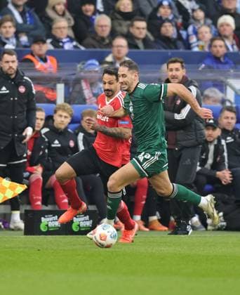 14 12 2025 Soccer Season 2025 2026 2 Soccer Bundesliga 16 Matchday FC Schalke 04 S04 Knappen 1 FC Nuremberg FCN Club Sportfoto Zink DaMa xdaxmax DFL regulations prohibit any use of photographs as image sequences and or quasi video only for editorial use Adriano Grimaldi 33, 1 FC Nuremberg FCN Nikola Katic 25, FC Schalke 04 S04