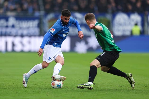 14 12 2025, Football 2 Bundesliga, SV Darmstadt 98 SC Preußen Münster, emonline, emspor, despor, v l , Marco Richter SV Darmstadt 98 , Paul Jaeckel SC Preußen Münster DFL DFB REGULATIONS PROHIBIT ANY USE OF PHOTOGRAPHS AS IMAGE SEQUENCES AND OR QUASI VIDEO xdcx Copyright: HMBxMedia Claus