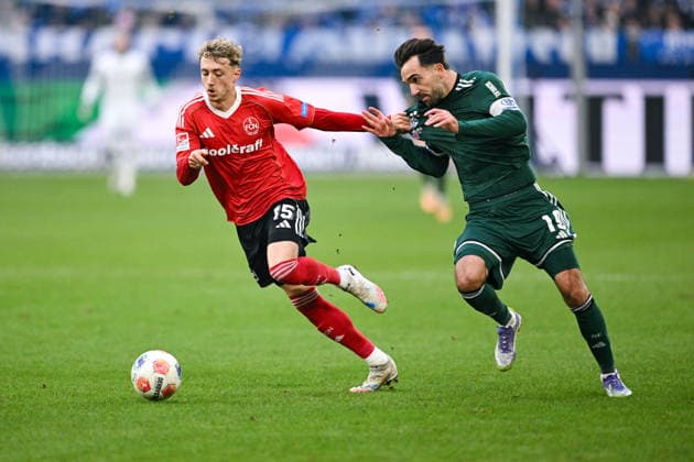 14 12 2025, Football, 2 Bundesliga, Season 2025 2026, Matchday 16, FC Schalke 04 1 FC Nürnberg, Tim Drexler 1 FC Nürnberg , Kenan Karaman FC Schalke 04 xRHR PHOTO YYx Copyright: KROEGER RHR-FOTOx RHR-FOTO YY