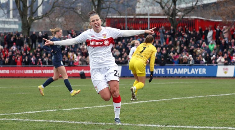BAU 14 12 2025 Stuttgart Womens soccer VfB Stuttgart vs SC Sand, celebrating the 2-0 goal by scorer Nicole Billa VfB
