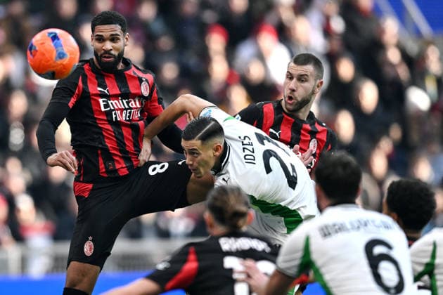 Db Milano 14 12 2025 - campionato di calcio serie A Milan-Sassuolo foto Daniele Buffa Image nella foto: Ruben Loftus Cheek-Jay Idzes 