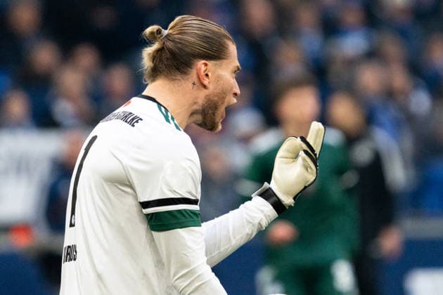 Germany 2 Bundesliga 2025 26, 14 Matchday FC Schalke 04 vs 1 FC Nürnberg 14 12 2025 Veltins Arena Gelsenkirchen, North Rhine-Westphalia Loris Karius Schalke 04, 1 Copyright: xCelinaxLeiersx