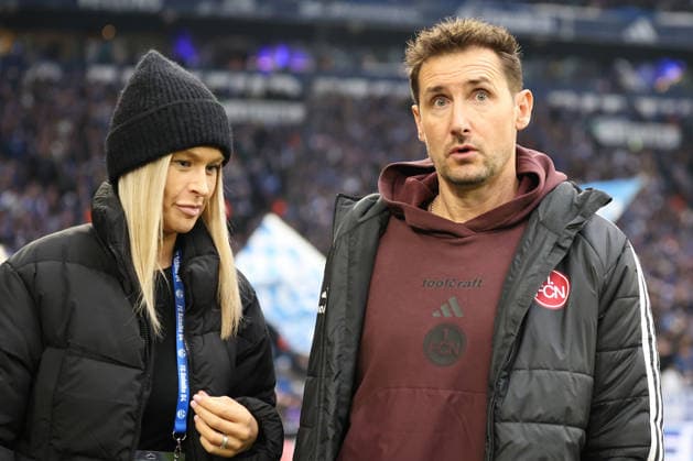 Pia Lisa Kienel Head of Sports Communication at 1 FC Nuremberg and Head Coach Miroslav Klose 1 FC Nuremberg Match of the 2 Bundesliga Season 2025 26 FC Schalke 04 1 FC Nuremberg Copyright Thomas Pakusch