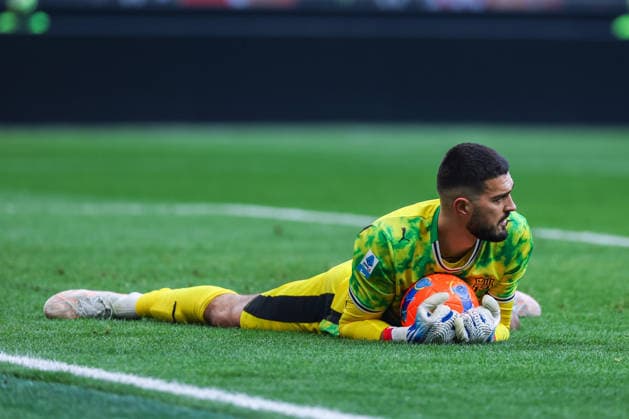AC Milan vs US Sassuolo Serie A 2025 26 14 12 2025 Arijanet Anan Muric of US Sassuolo seen in action during Serie A 2025 26 football match between AC Milan and US Sassuolo at San Siro Stadium in Milan Copyright: xBEAUTIFULxSPORTS Carabellix