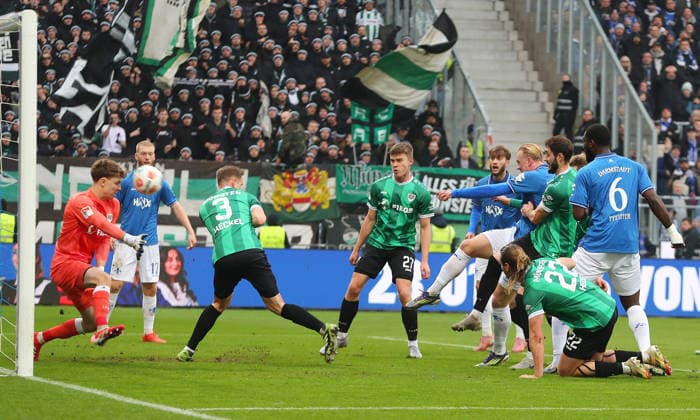 14 12 2025, xtvx, Fussball 2 Bundesliga, SV Darmstadt 98 Preußen Münster v l Torschuss, has a shot on goal Isac Lidberg SV Darmstadt 98 DFL DFB REGULATIONS PROHIBIT ANY USE OF PHOTOGRAPHS as IMAGE SEQUENCES and or QUASI VIDEO Darmstadt