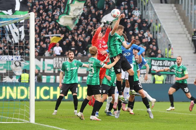 14 12 2025, xtvx, Soccer 2 Bundesliga, SV Darmstadt 98 Preußen Münster v l Goalkeeper Johannes Schenk Preussen Muenster Parade DFL DFB REGULATIONS PROHIBIT ANY USE OF PHOTOGRAPHS as IMAGE SEQUENCES and or QUASI VIDEO Darmstadt