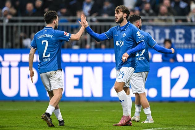 Sergio Lopez SV Darmstadt 1898, 02 and Killian Corredor SV Darmstadt 1898, 34 celebrate the goal for 1 0 GER, SV Darmstadt 98 vs Preußen Münster, Football, 2 Bundesliga, Matchday 16, Season 2025 2026, 14 12 2025 DFL REGULATES PROHIBIT ANY USE OF PHOTOGRAPHS AS IMAGE SEQUENCES AND OR QUASI VIDEO GER, SV Darmstadt 98 vs Preußen Münster, Football, Bundesliga 2, Matchday 16, Season 2025 2026, 14 12 2025 Darmstadt Copyright: xEibner-Pressefoto FlorianxWiegandx EP_FWD