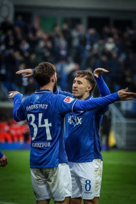 2025 12 14 xjfx 2 Bundesliga SV Darmstadt 98 SC Preussen Muenster v l , Kilian Julian Corredor SV Darmstadt 98 , Luca Marseiler SV Darmstadt 98 Torjubel, Goal celebration, celebrate the goal DFL DFB REGULATIONS PROHIBIT ANY USE OF PHOTOGRAPHS as IMAGE SEQUENCES and or QUASI VIDEO Copyright: JoaquimxFerreira