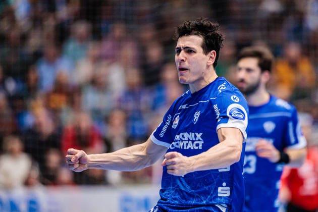 Samuel Zehnder TBV Lemgo Lippe, 04 celebrates after scoring goal GER, TBV Lemgo Lippe vs THW Kiel, Handball, 1 Bundesliga, Matchday 17, Season 2025 2026, 14 12 2025 GER, TBV Lemgo Lippe vs THW Kiel, Handball, 1 Bundesliga, Matchday 17, Season 2025 2026, 14 12 2025 Lemgo Copyright: xEibner-Pressefoto JanxRollingerx EP_JSK