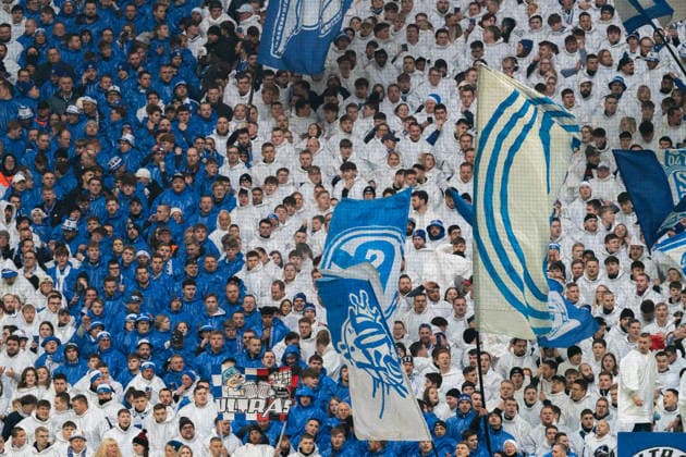 Germany 2 Bundesliga 2025 26, 14 Matchday FC Schalke 04 vs 1 FC Nürnberg 14 12 2025 Veltins Arena Gelsenkirchen, North Rhine-Westphalia Fan choreography Copyright: xCelinaxLeiersx
