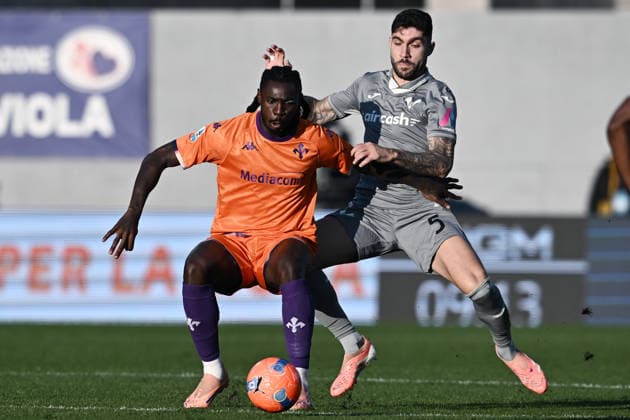 Mp Firenze 14 12 2025 - campionato di calcio serie A Fiorentina-Hellas Verona foto Matteo Papini Image nella foto: Moise Kean-Unai Nunez 