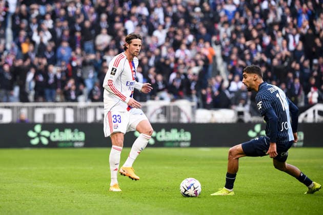 Olympique Lyonnais v Le Havre AC - Ligue 1 McDonald s 2025 2026 33 Hans HATEBOER (ol) during the Ligue 1 McDonald s match between Lyon and Le Havre at Groupama Stadium on December 14, 2025 in Lyon, France. Lyon France  Copyright: xFEPx 776348232