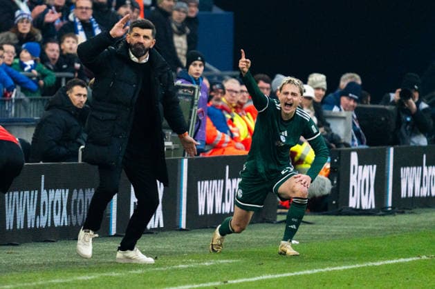 Germany 2 Bundesliga 2025 26, 14 Matchday FC Schalke 04 vs 1 FC Nürnberg 14 12 2025 Veltins Arena Gelsenkirchen, North Rhine-Westphalia Miron Muslic Schalke 04, Coach Finn Porath Schalke 04, 27 Copyright: xCelinaxLeiersx