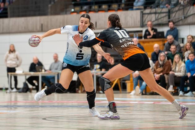 Handball I Women I Season 2025 2026 I 2 Bundesliga I 8 Matchday I VfL Waiblingen Bergischer HC I 14 12 2025 Norma Goldmann 15, Bergischer HC Waiblingen Rundsporthalle Baden Württemberg Germany Copyright: xLobeca MaxxPetershansx