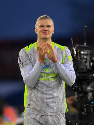 Crystal Palace v Manchester City Premier League Erling Haland of Manchester City applauds the fans at the end of the Premier League match at Selhurst Park, London 14 12 2025 UK Newspapers OUT Copyright: xMalcolmxFellx FIL-22637-0049