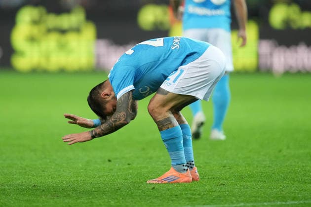 UDINE, ITALY - DECEMBER 14: Matteo Politano of SSC Napoli during the match between Udinese Calcio and SSC Napoli at Bluenergy Stadium on December 14, 2025 in Udine, Italy Copyright: xFOTOAGENZIAx