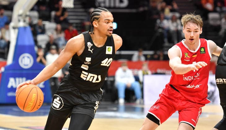 14 12 2025 Basketball Season 2025 2026 2 Bundesliga Pro A 12 Matchday Nuremberg Falcons Basketball Club NBC Artland Dragons OGo xogox Evan Derek Taylor 10, Nuremberg Falcons BC NBC