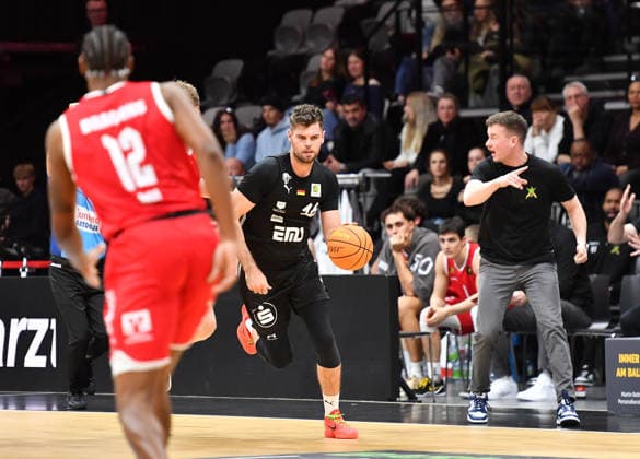 14 12 2025 Basketball Season 2025 2026 2 Bundesliga Pro A 12 Matchday Nuremberg Falcons Basketball Club NBC Artland Dragons OGo xogox Julius Wolf 16, Nuremberg Falcons BC NBC