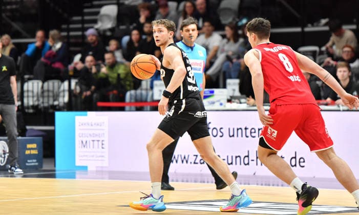 14 12 2025 Basketball Season 2025 2026 2 Bundesliga Pro A 12 Matchday Nuremberg Falcons Basketball Club NBC Artland Dragons OGo xogox Vincent John Friederici 30, Nuremberg Falcons BC NBC