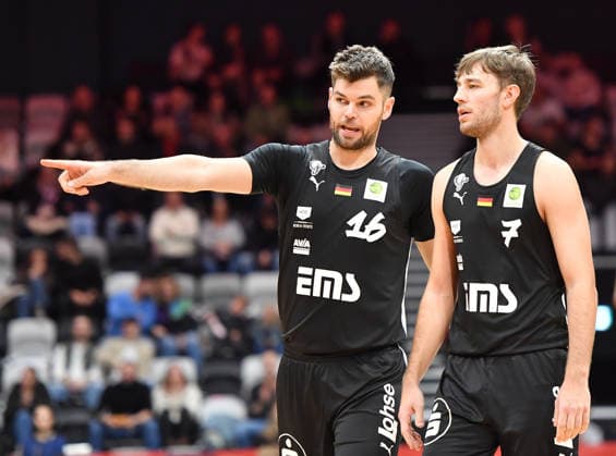 14 12 2025 Basketball Season 2025 2026 2 Bundesliga Pro A 12 Matchday Nuremberg Falcons Basketball Club NBC Artland Dragons OGo xogox Julius Wolf 16, Nuremberg Falcons BC NBC Christian Feneberg 7, Nuremberg Falcons BC NBC