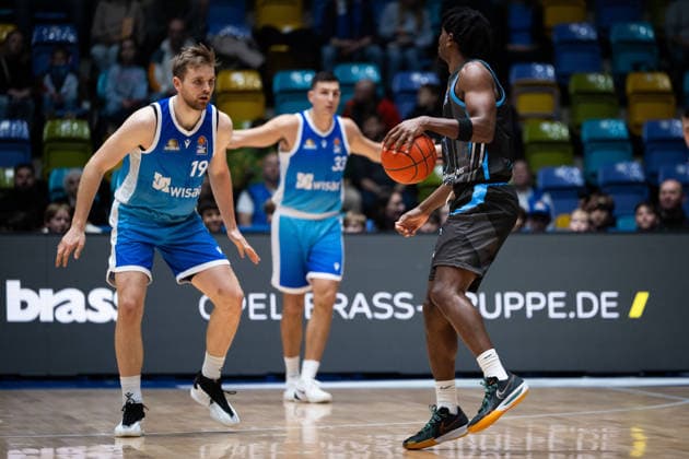 Till Pape Frankfurt Skyliners, 19 GER, BBL, Frankfurt Skyliners vs Science City Jena, SV Basketball, 1 Bundesliga, 10 Matchday, Season 2025 2026 14 12 2025 Eibner Pressefoto Attila Ziga GER, BBL, Frankfurt Skyliners vs Science City Jena, SV Basketball, 1 Bundesliga, 10 Matchday, Season 2025 2026 14 12 2025 Frankfurt am Main Copyright: xEibner-Pressefotox EP_AZA