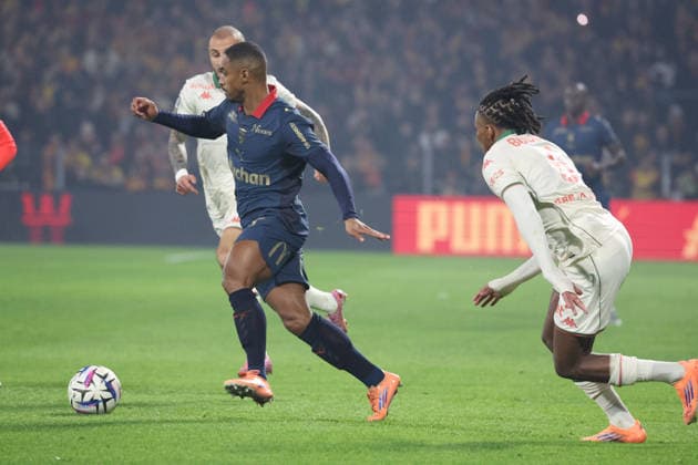 FOOTBALL : RC Lens vs OGC Nice - Ligue 1 J16 - 14 12 2025 Wesley SAÃD (RC Lens) lors du match RC Lens vs OGC Nice, Ligue 1 J16, stade Bollaert-Delelis, le 14 dÃ cembre 2025 - photo Laurent Sanson PsnewZ  Copyright: xLaurentxSANSONx xPsnewZx