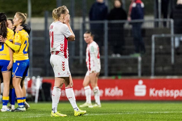 Google Pixel Frauen Bundesliga, 1 FC Köln FC Carl Zeiss Jena 14 12 2025 Pauline Bremer 1 FC Köln, 11 frustrated after the final whistle Google Pixel Frauen Bundesliga, 1 FC Köln FC Carl Zeiss Jena, Köln, Franz Kremer Stadion am 14 12 2025 DFB REGULATIONS PROHIBIT ANY USE OF PHOTOGRAPHS AS IMAGE SEQUENCES AND OR QUASI VIDEO Copyright: xBEAUTIFULxSPORTS Wunderlx