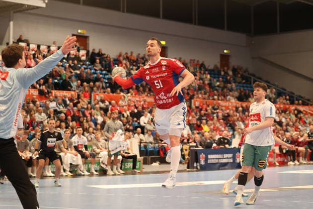 Handball Daikin Handball Bundesliga 2025 2026 Handball Sport Verein Hamburg vs GWD Minden Goalkeeper Malte Semisch Minden ,Casper U Mortensen Hamburg ,Eimantas Grimuta Minden , Sporthalle Hamburg Hamburg Hamburg