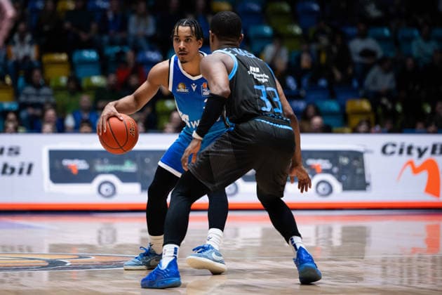 Eric Washington Science City Jena, 33 GER, BBL, Frankfurt Skyliners vs Science City Jena, SV Basketball, 1 Bundesliga, 10 Matchday, Season 2025 2026 14 12 2025 Eibner Pressefoto Attila Ziga GER, BBL, Frankfurt Skyliners vs Science City Jena, SV Basketball, 1 Bundesliga, 10 Matchday, Season 2025 2026 14 12 2025 Frankfurt am Main Copyright: xEibner-Pressefotox EP_AZA