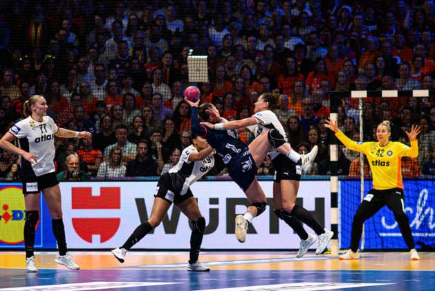 ROTTERDAM, NETHERLANDS - 14 DECEMBER, 2025: - Final match, Women s Handball World Championship, WM, Weltmeisterschaft 2025 Germany - Norway at Ahoy Arena.  Copyright: xVitaliixKliuievx