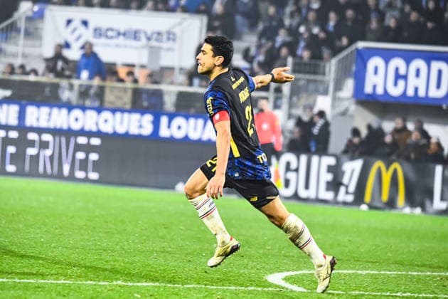 FOOTBALL : AJ Auxerre vs Lille OSC - Ligue 1 - JournÃ e 16 - 14 12 2025 Joie des joueurs du LOSC aprÃ s le but de Benjamin AndrÃ (Lille OSC) AuxerreFrance  Copyright: xBaptistexAutissierx