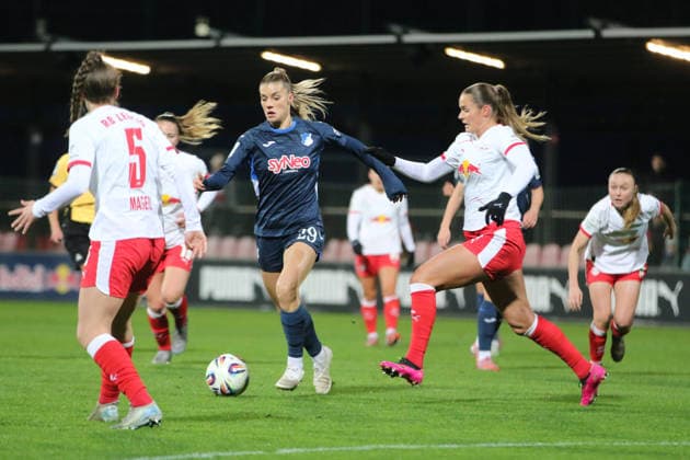 14 12 2025 Soccer Women 2025 2026 Google Pixel Women Bundesliga 13 Matchday RB Leipzig TSG Hoffenheim RB Training Center at Cottaweg Leipzig Selina Cerci TSG, 29, blue prevails against Andrea Norheim RBL, 3, white and Julia Magerl RBL, 5, white Leipzig Saxony Germany