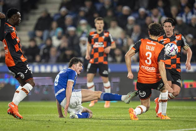 FOOTBALL: Ligue 1 Racing Strasbourg (RCS) vs Lorient. 14 12 2025 Stade de la Meinau. Strasbourg - France Joaquin Panichelli 9 (RCS)  Copyright: xelyxandroxcegarrax