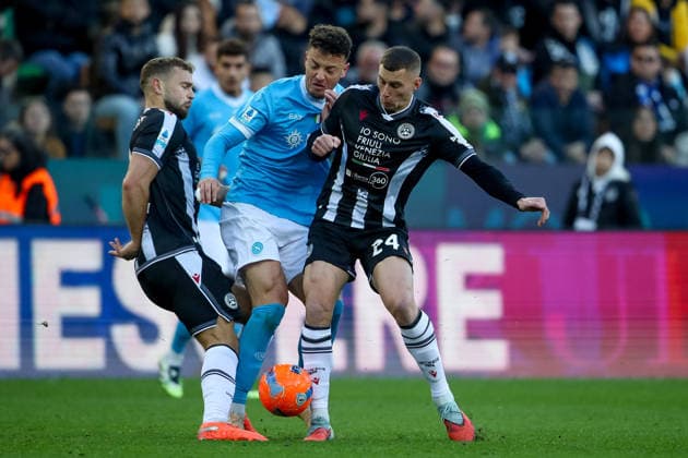 CALCIO - Serie A - Udinese Calcio vs SSC Napoli Napoli s Amir Rrahmani in action during the Italian Soccer Serie A match between Udinese Calcio vs SSC Napoli at the Bluenergy Stadium in Udine, Italy, 14 december 2025 Udine Italy  Copyright: xIPAxSport ABACAx