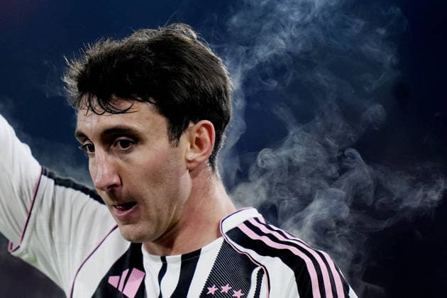 Juventus Andrea Cambiaso during the Serie A soccer match between Bologna and Juventus at the Dallara Stadium in Bologna , north Italy - Sunday , December 14 , 2025. - Soccer .  Copyright: xSpada LaPressex