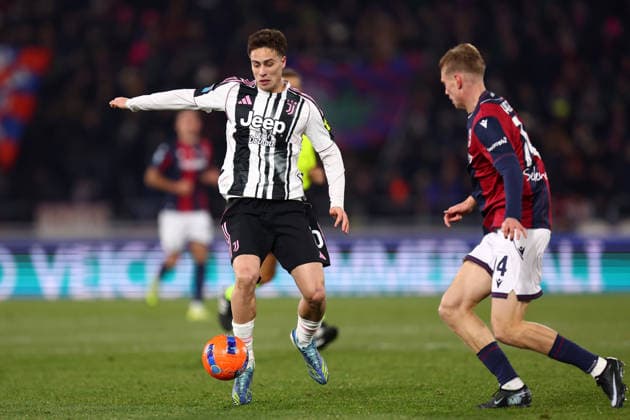 Serie A Bologna FC - Juventus Fc Kenan Yildiz of Juventus Fc in action during the Serie A match beetween Bologna FC and Juventus Fc at Stadio Renato Dall Ara on December 14 2025 in Bologna Italy . Bologna Stadio Renato Dall Ara Italy Copyright: xMarcoxCanonierox