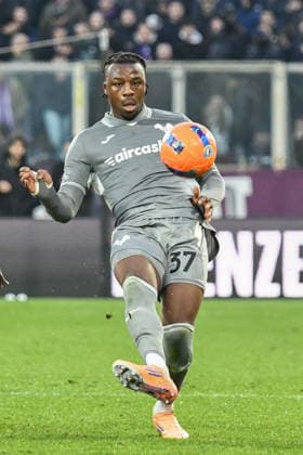 CALCIO - Serie A - ACF Fiorentina vs Hellas Verona FC Armel Bella-Kotchap (Hellas Verona) during ACF Fiorentina vs Hellas Verona FC, Italian soccer Serie A match in Florence, Italy, December 14 2025 Florence Italy  Copyright: xIPAxSport ABACAx