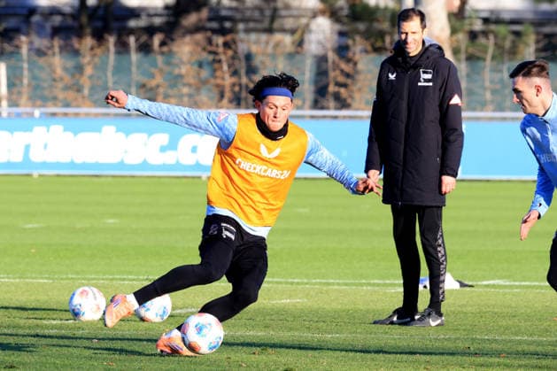 DEU, DFL, 2 FBL Hertha BSC, Training, 15 12 2025, Sportforum, Berlin, DEU, DFL, 2 FBL Hertha BSC, Training, im Bild Fabian Reese Hertha BSC Berlin 11 DFL regulations prohibit any use of Photographs as image sequences and or quasi video nordphotoxGmbHx xEngler nph00076