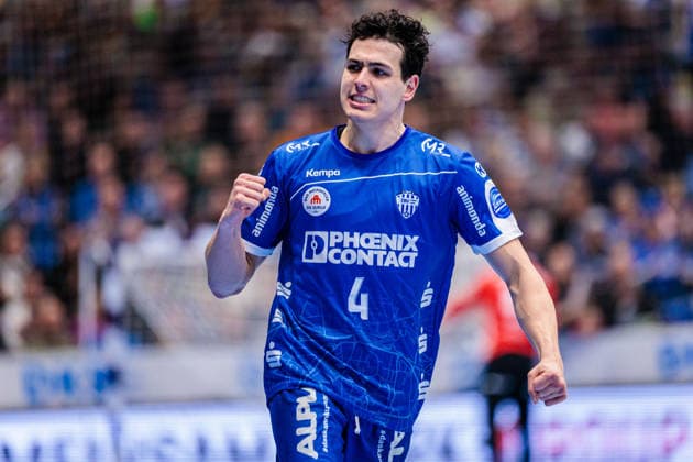 Samuel Zehnder TBV Lemgo Lippe, 04 celebrates after scoring goal GER, TBV Lemgo Lippe vs THW Kiel, Handball, 1 Bundesliga, Matchday 17, Season 2025 2026, 14 12 2025 GER, TBV Lemgo Lippe vs THW Kiel, Handball, 1 Bundesliga, Matchday 17, Season 2025 2026, 14 12 2025 Lemgo Copyright: xEibner-Pressefoto JanxRollingerx EP_JSK