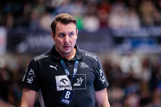Filip Jicha THW Kiel, Coach GER, TBV Lemgo Lippe vs THW Kiel, Handball, 1 Bundesliga, Matchday 17, Season 2025 2026, 14 12 2025 GER, TBV Lemgo Lippe vs THW Kiel, Handball, 1 Bundesliga, Matchday 17, Season 2025 2026, 14 12 2025 Lemgo Copyright: xEibner-Pressefoto JanxRollingerx EP_JSK