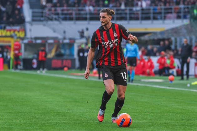 CALCIO - Serie A - AC Milan vs US Sassuolo Adrien Rabiot of AC Milan seen in action during Serie A 2025 26 football match between AC Milan and US Sassuolo at San Siro Stadium in Milan Milan Italy  Copyright: xIPAxSport ABACAx