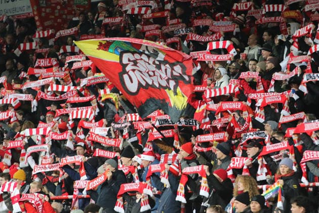 15 12 2025 Soccer Women 2025 2026 Google Pixel Women Bundesliga 13 Matchday 1 FC Union Berlin SG Eintracht Frankfurt Stadion an der alten Försterei Berlin The fans of Union Berlin Berlin Berlin Germany