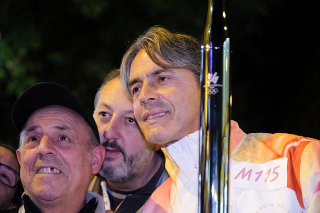 The Olympic Torch arrives in Palermo during the Olympic Torch Relay for the Olympic Winter games, Winterspiele,Spiele, Summer games Milano Cortina 2026 in Palermo, Italy, on 15 December 2025; in the photo: Filippo Inzaghi coach of Palermo FC with the Olympic torch and the fans  Copyright: xFedericoxSerra IPAxSportx xipa-agency.netx xx IPA_69193969 IPA_Agency_IPA69193969