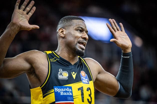 Rostock, Germany 15 December 2025 1 BBL 2025 2026 Rostock Seawolves vs MHP Riesen Ludwigsburg In the picture POLAS BARTOLO Yorman MHP Riesen Ludwigsburg Copyright: xFotostandx xVoelkerx