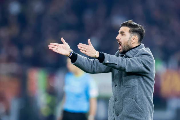 Italy: Serie a football match AS Roma vs Como Como™s Spanish coach Cesc Fabregas gesticulate during the Serie A football match between AS Roma vs Como at the Olimpico Stadium in Rome on December 15, 2025. _BPH8683_1 Copyright: xAntonioxBalascox