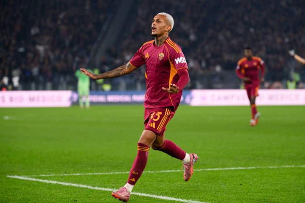 Wesley Vinicius Franca Lima of AS Roma celebrates after scoring the goal of 1-0 during the Serie A 2025 2026 football match between AS Roma and Como 1907 at Stadio Olimpico in Rome (Italy), December 15, 2025. AntoniettaxBaldassarre